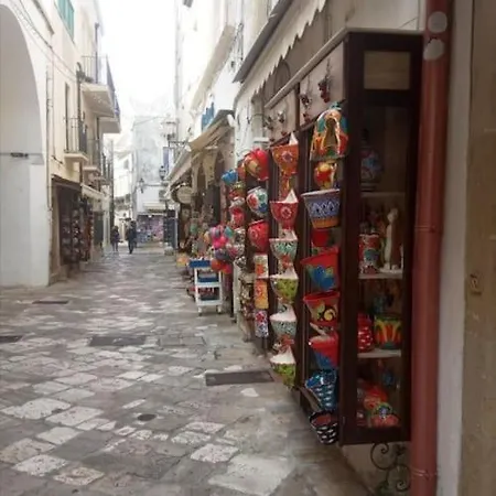 Bettamino Otranto, Porta D'oriente アパート