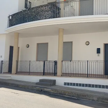 Bettamino Otranto, Porta D'oriente